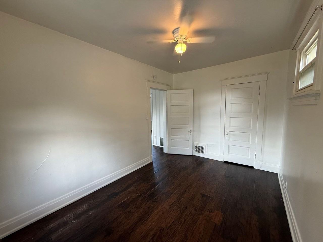 6801 Fairpark Ave - Photo 6 of 11