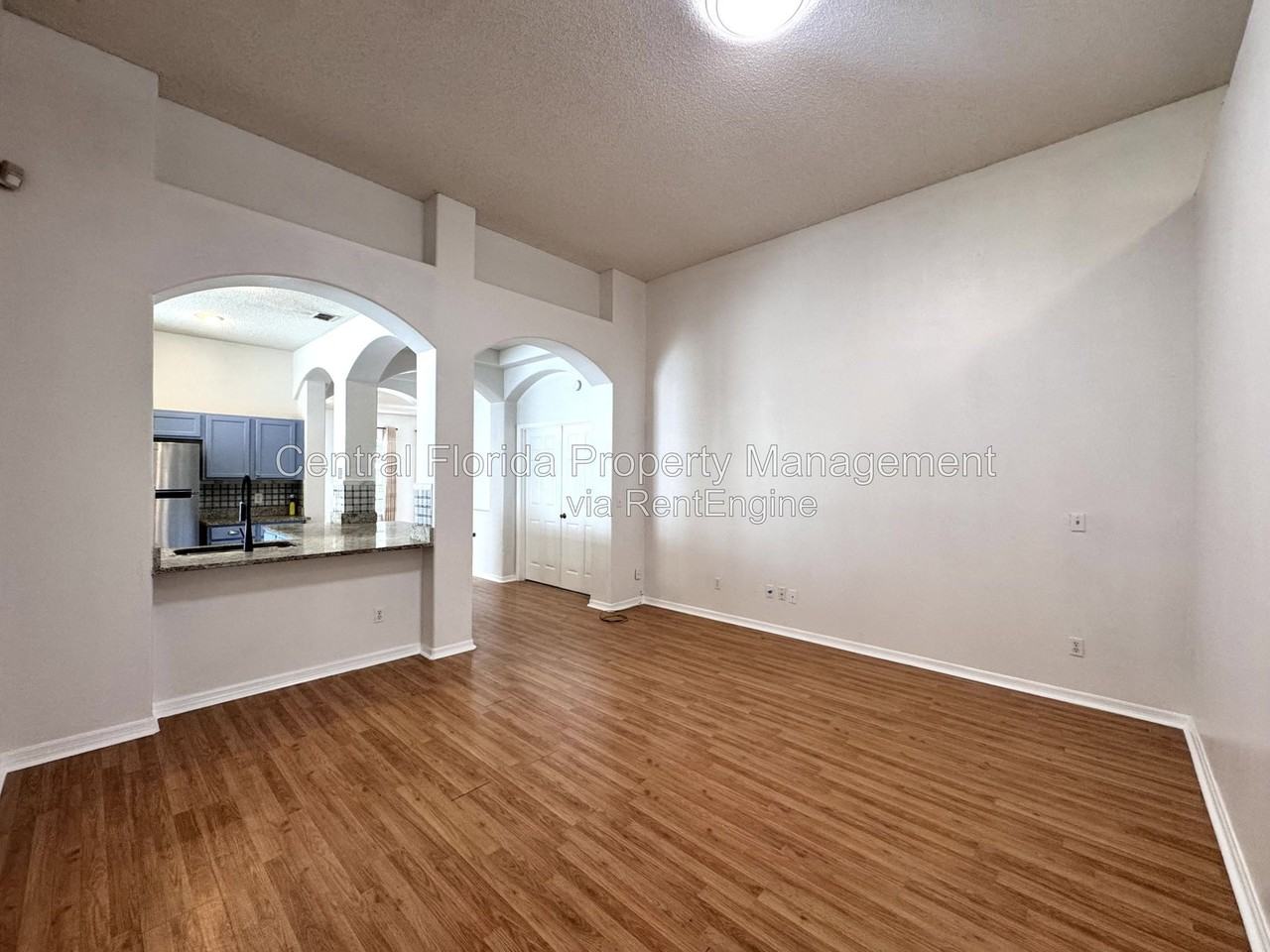 3752 Becontree Pl - Photo 7 of 28