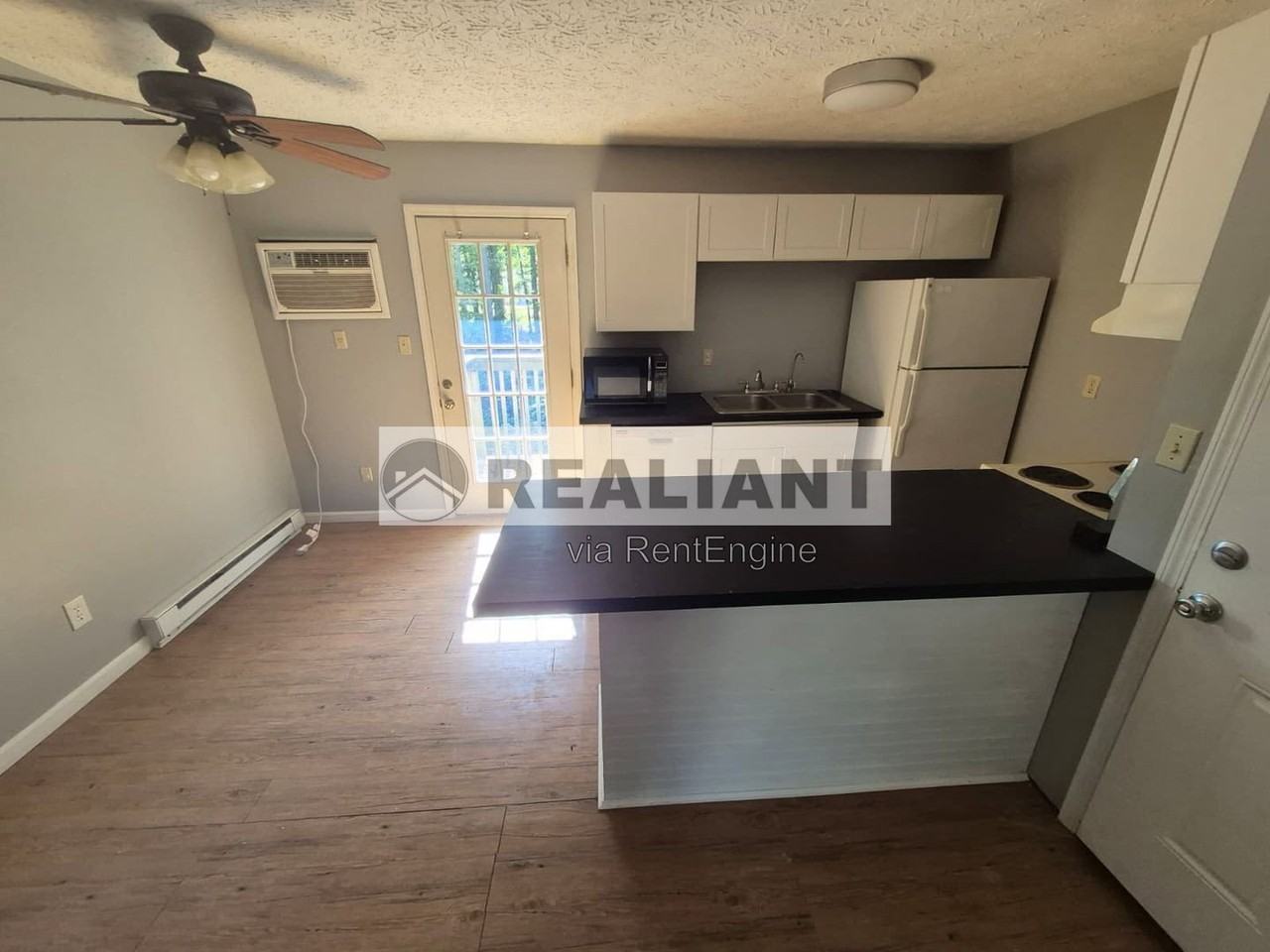 105 Williams St #3 - Photo 5 of 12