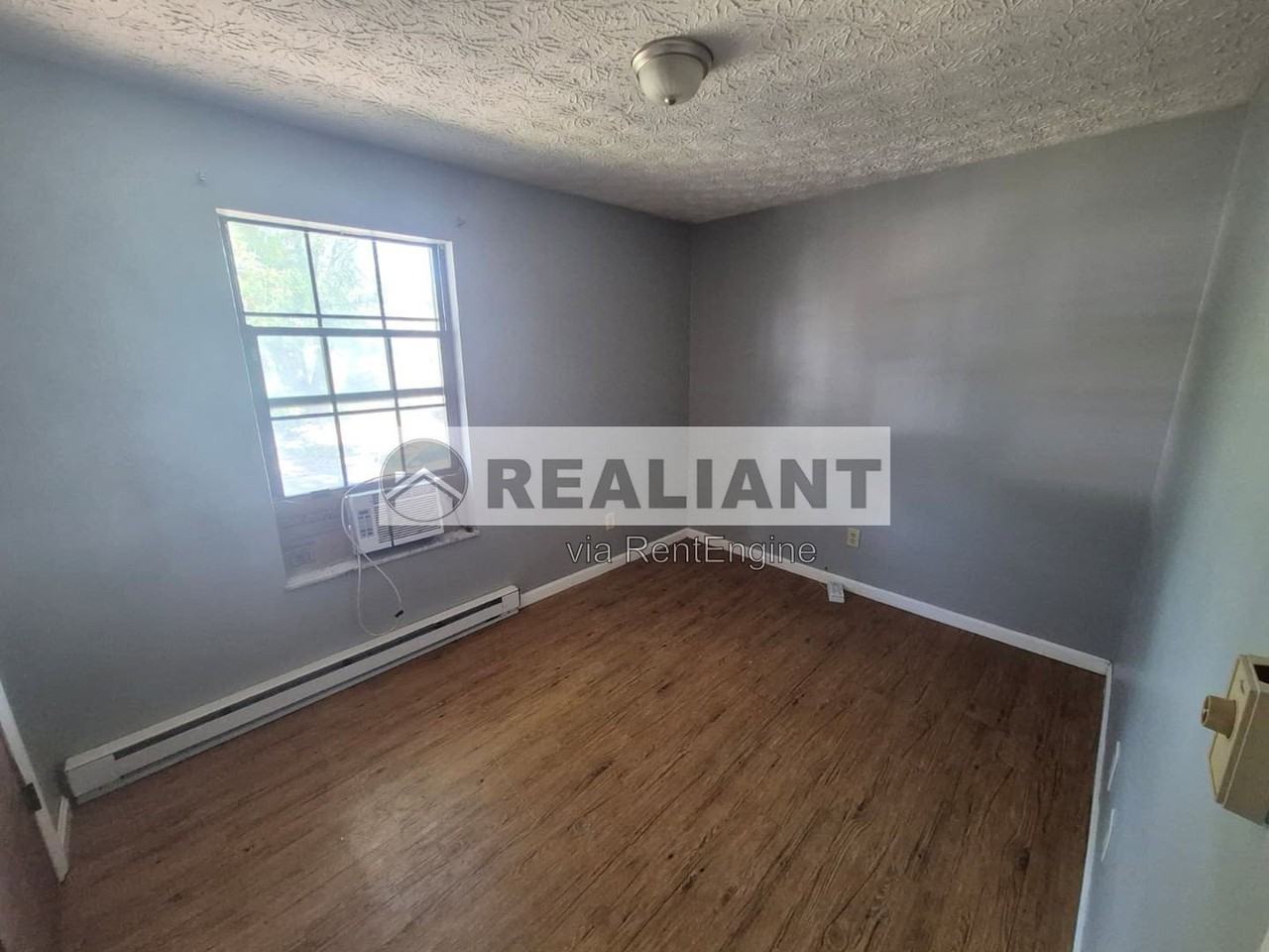 105 Williams St #3 - Photo 6 of 12