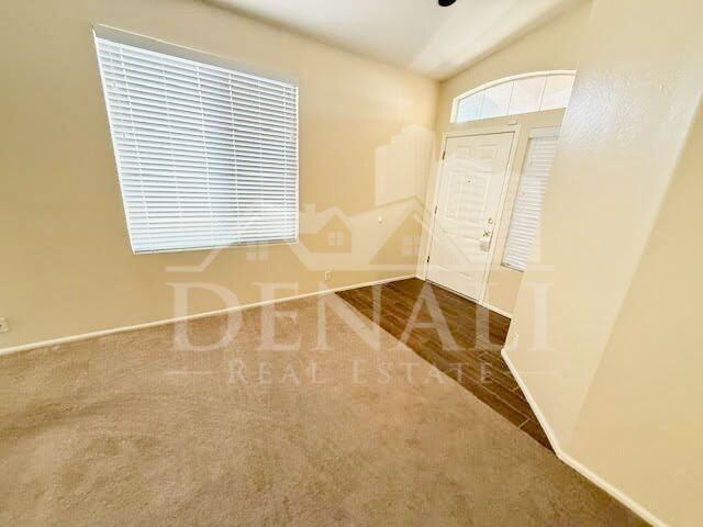 797 N Gregory Pl - Photo 3 of 14