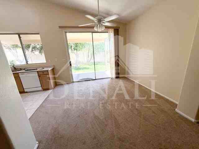 797 N Gregory Pl - Photo 5 of 14