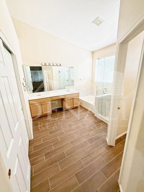 797 N Gregory Pl - Photo 7 of 14