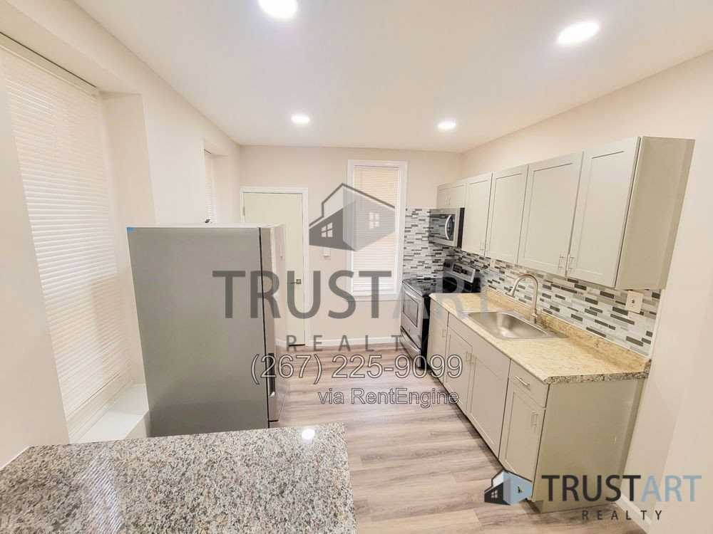 2538 N Gratz St #1 - Photo 3 of 19