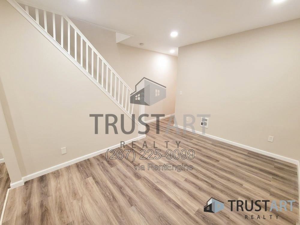 2538 N Gratz St #1 - Photo 4 of 19