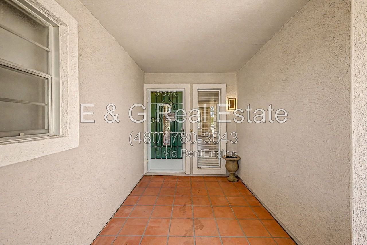 9847 W Wrangler Dr - Photo 6 of 34