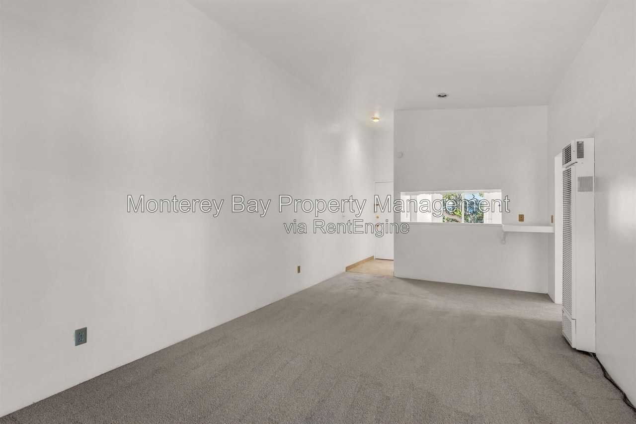 420 Lighthouse Ave #D - Photo 5 of 20