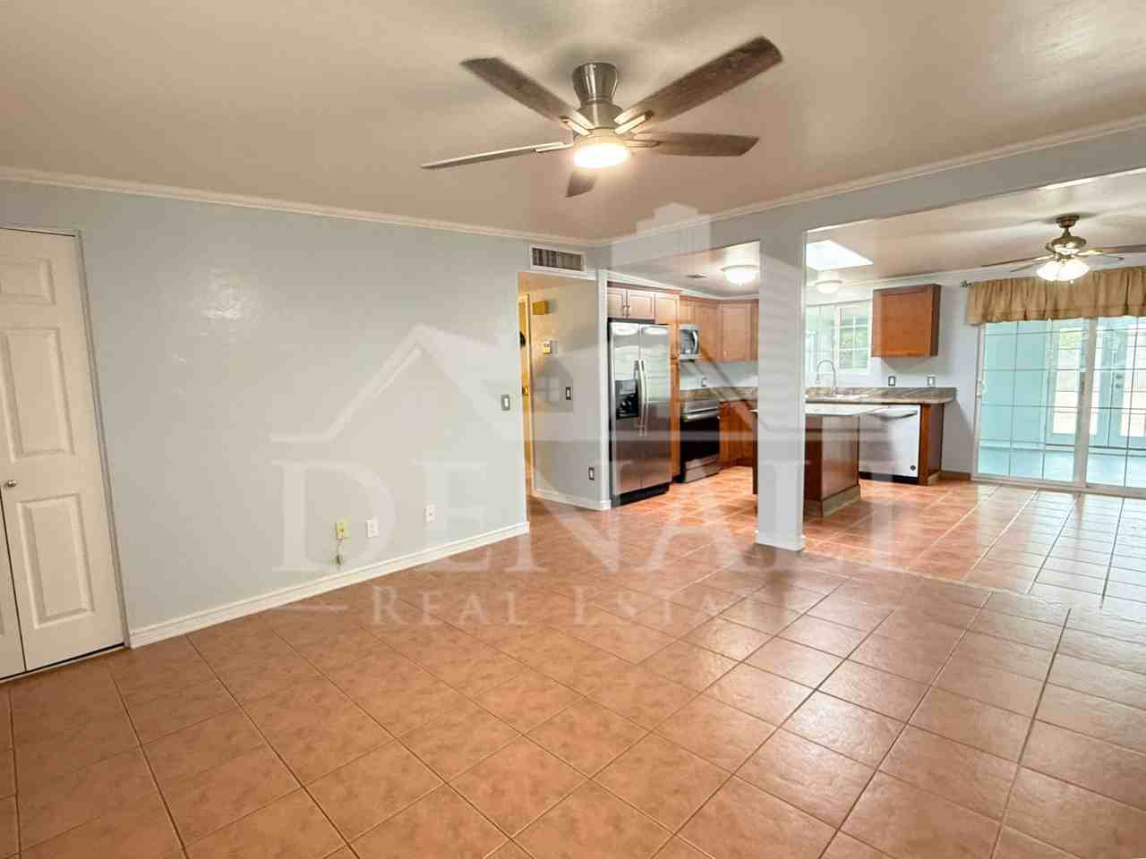 2812 W Calle Ocio - Photo 4 of 22