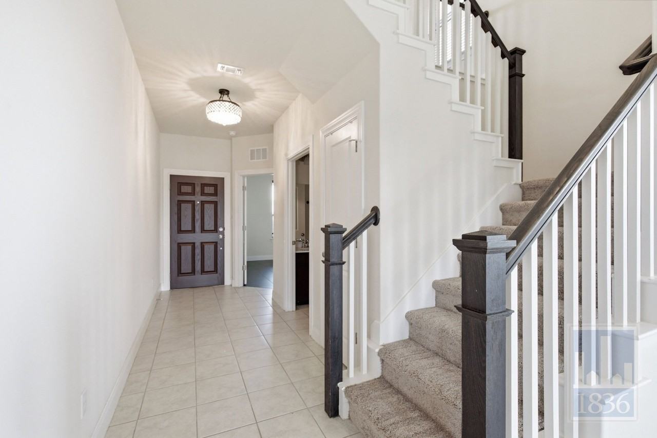 156 Grace Lilly Dr - Photo 3 of 31