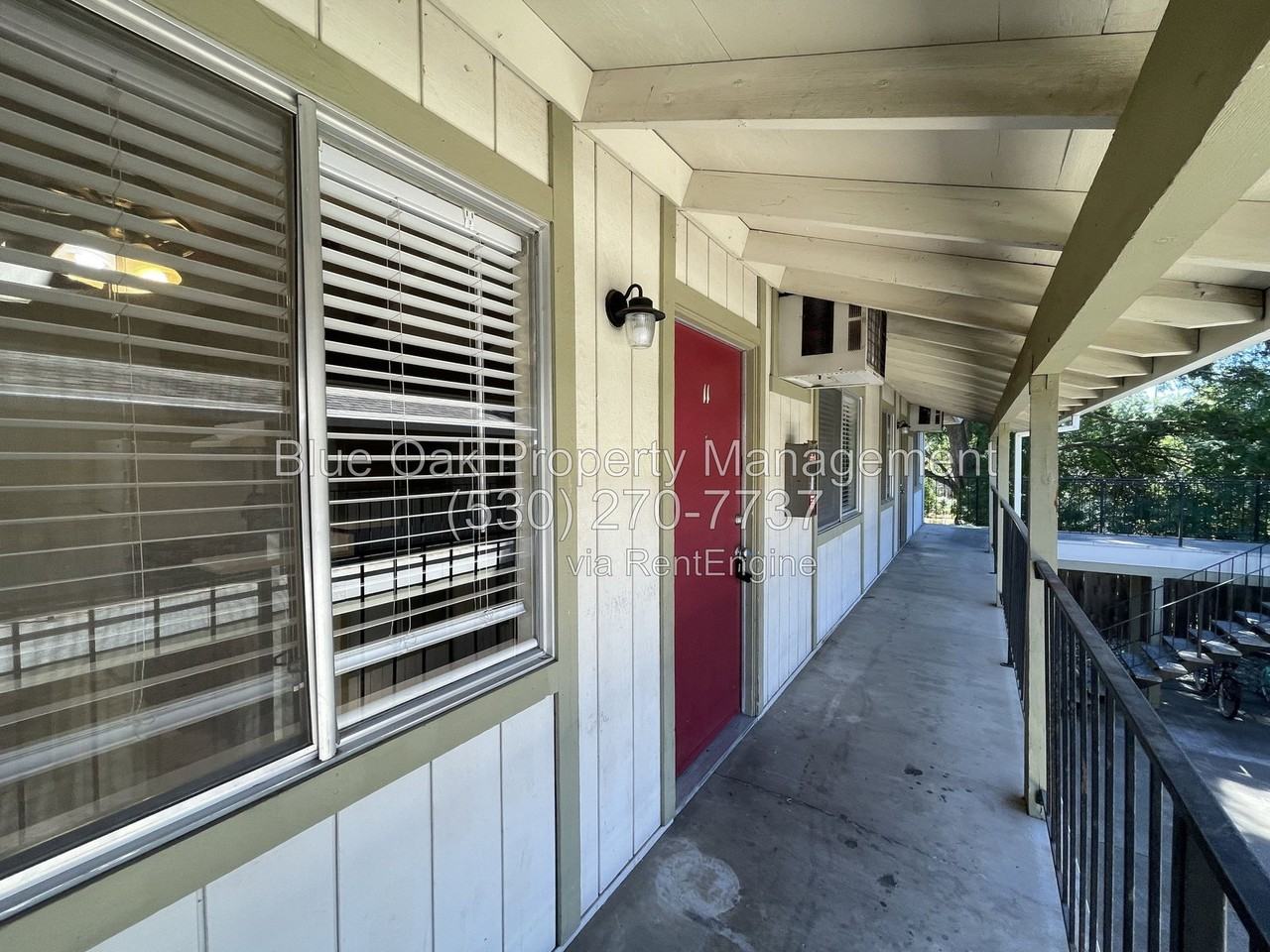 623 W 6th Ave ##11 - Photo 2 of 10