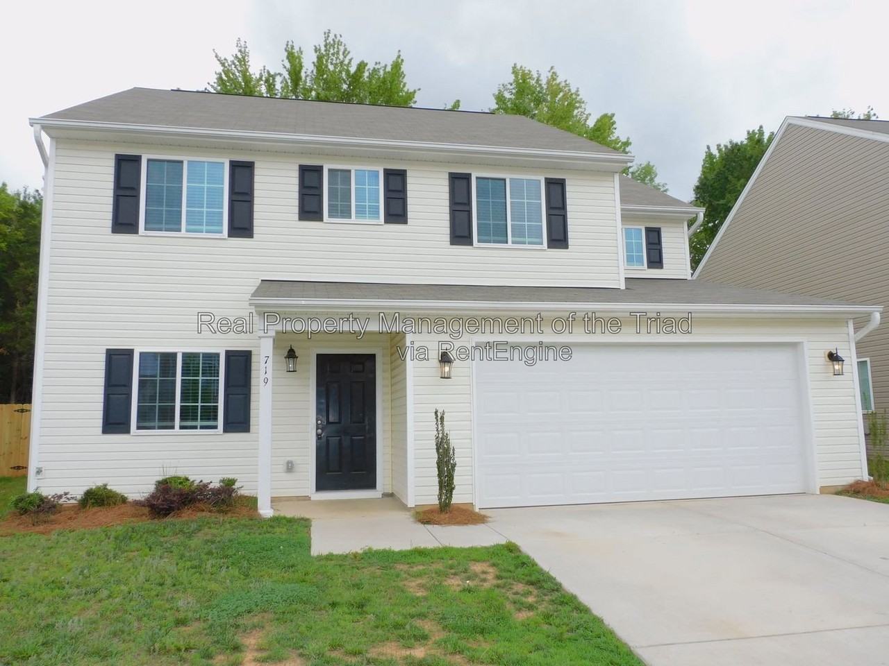 719 Torbay Dr