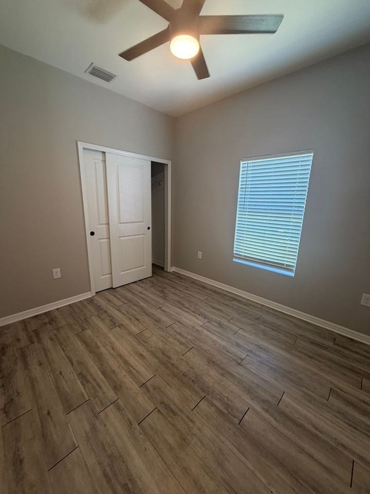 9150 Agate St #A - Photo 5 of 15