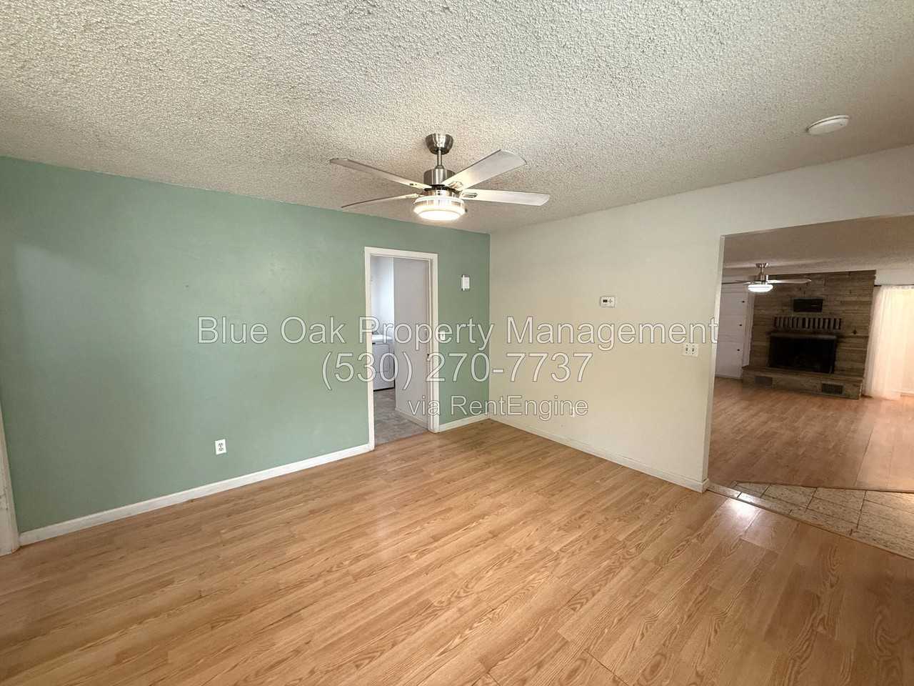 1201 Palm Ave - Photo 5 of 17
