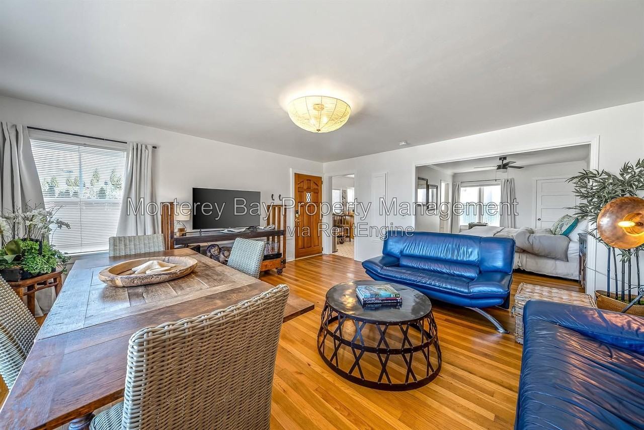 731 Mermaid Ave - Photo 3 of 28