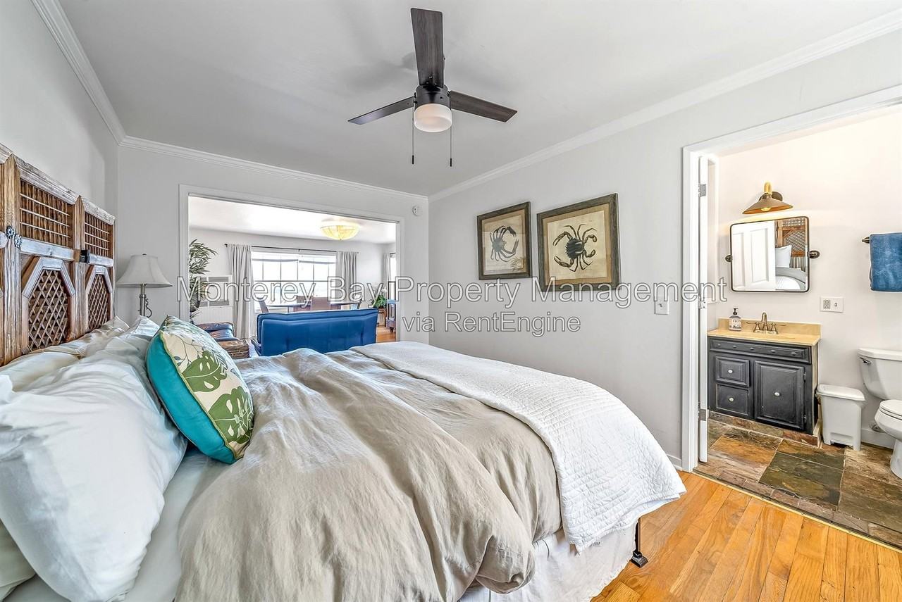 731 Mermaid Ave - Photo 7 of 28