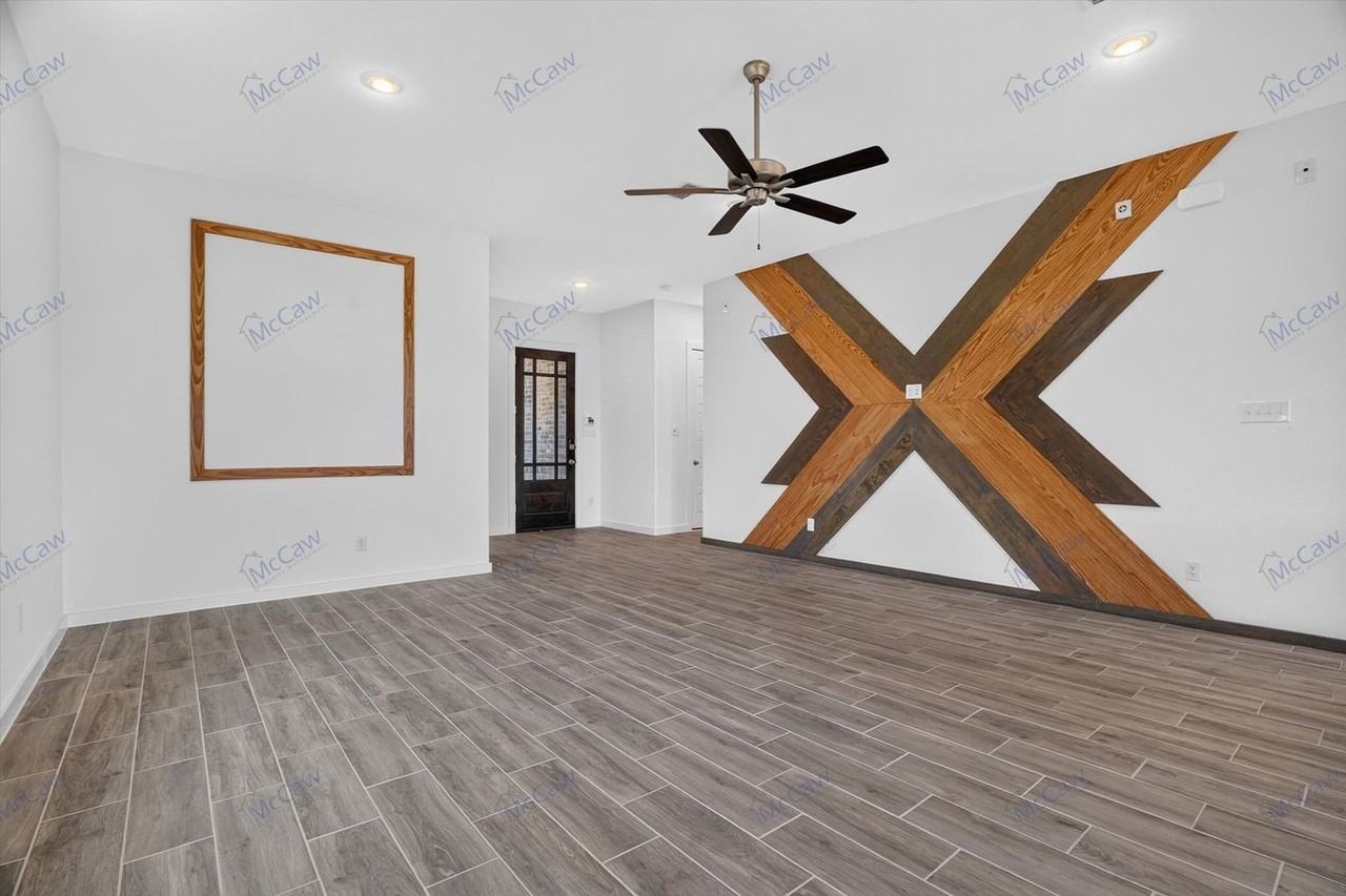 620 Godley Rnch - Photo 5 of 27
