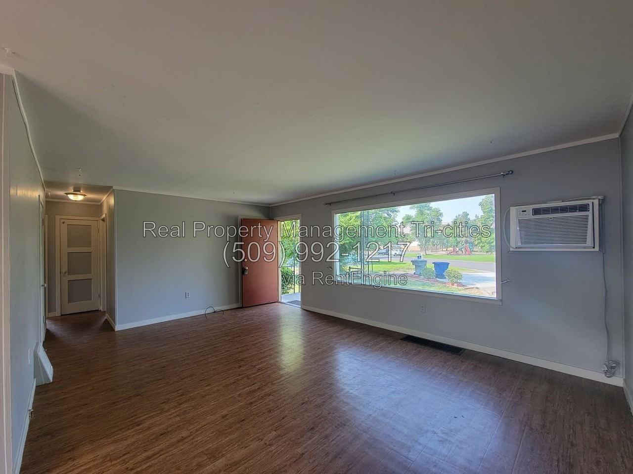 312 Goethals Dr - Photo 4 of 15