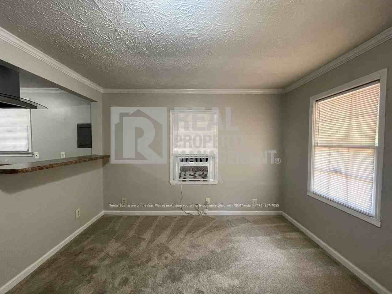 1214 James St - Photo 7 of 15