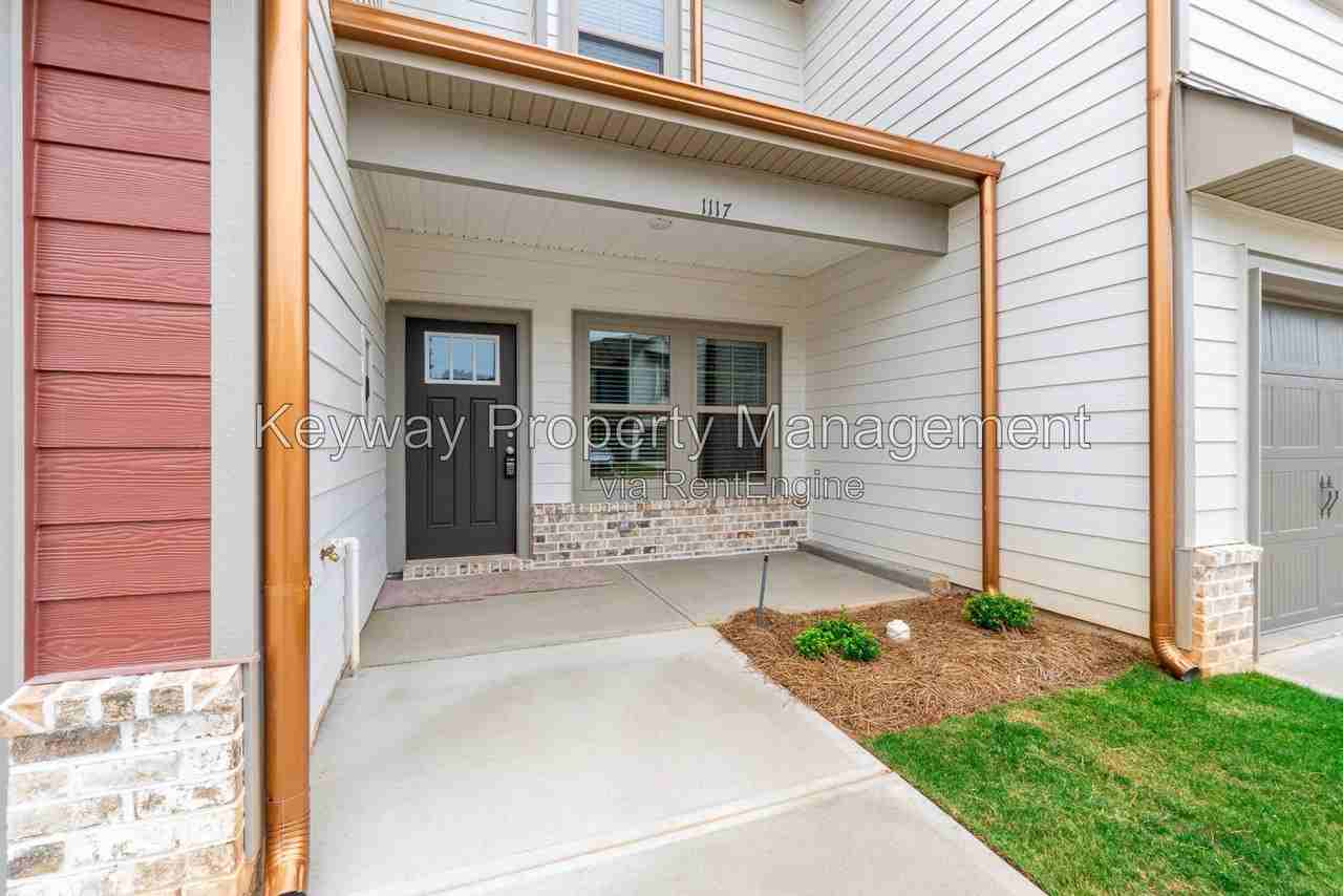 1119 Jolly Ln - Photo 3 of 23