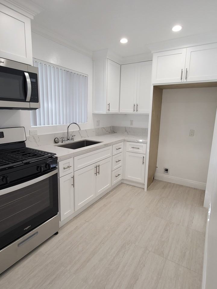 8919 Longden Ave #9 - Photo 3 of 17