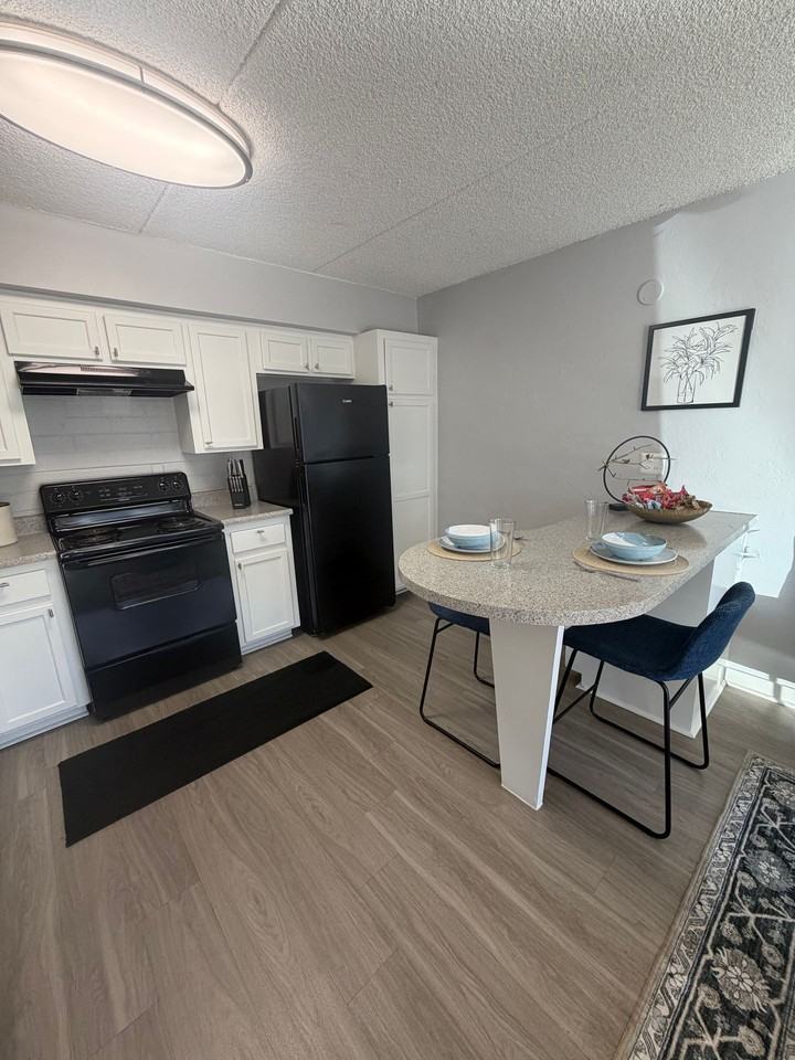 2350 E Water St #C211 - Photo 5 of 12