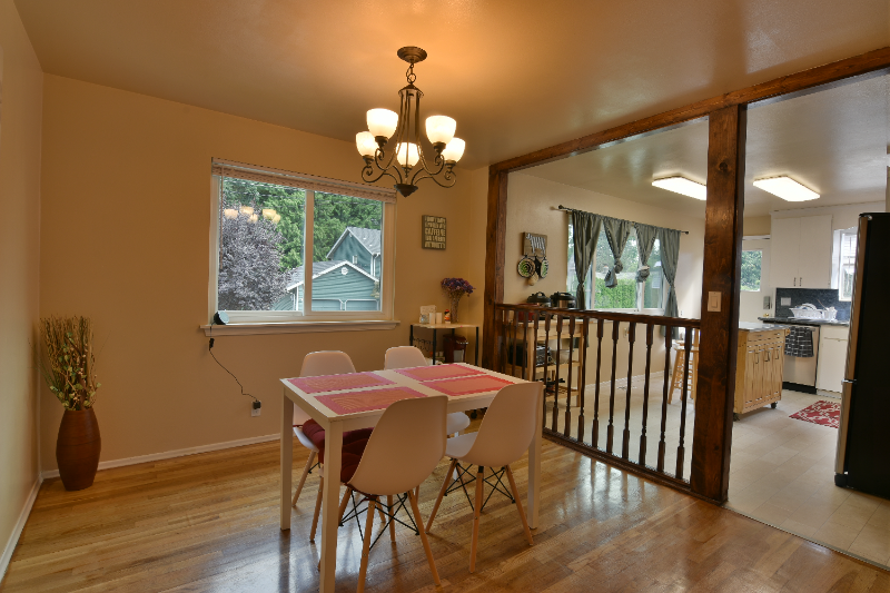 11449 5th Ave S #4 - Photo 5 of 10