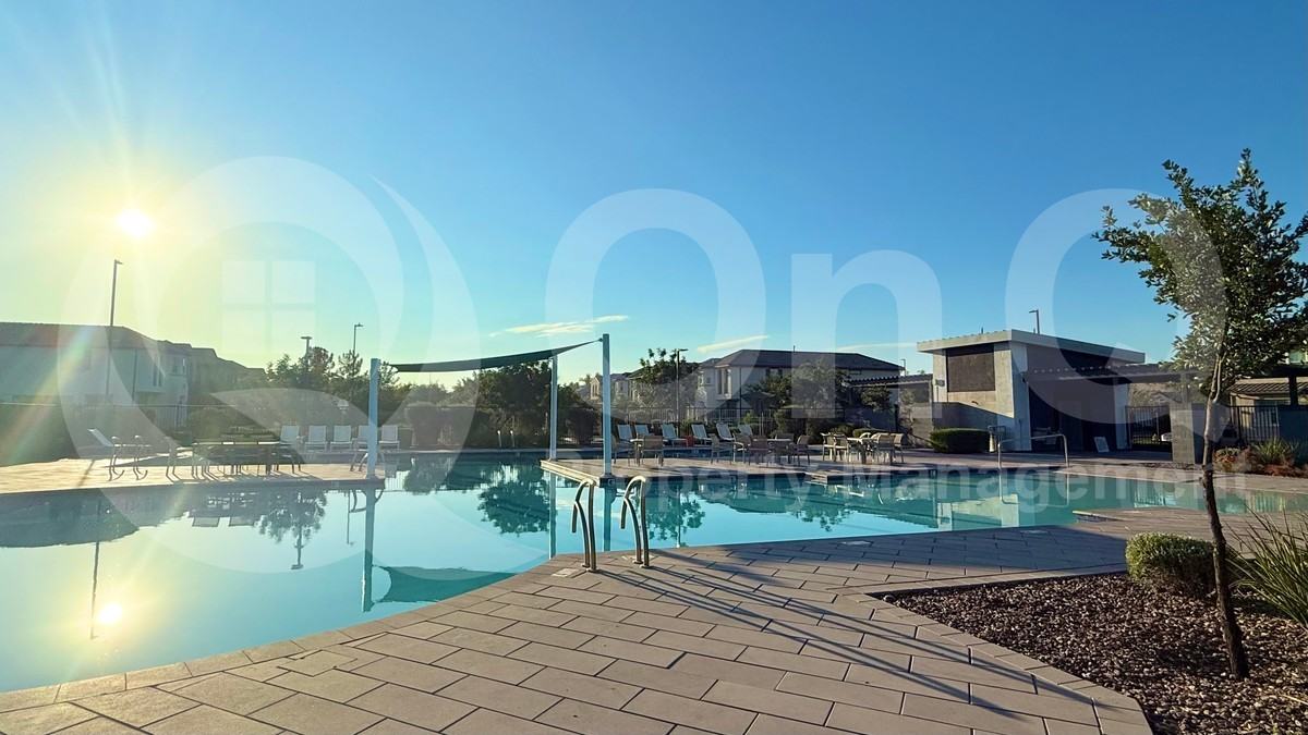 1068 E Sabino Dr - Photo 5 of 36