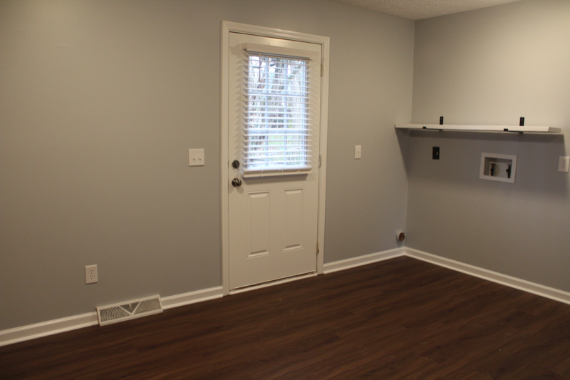703 Fall St #3 - Photo 6 of 23