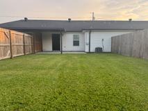 136 Duplantis St #B - Photo 1 of 1