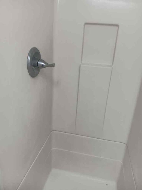 418 E Overland Dr - Photo 3 of 6