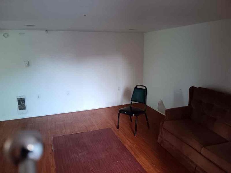 418 E Overland Dr - Photo 6 of 6