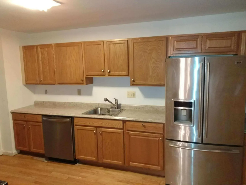 2123 Edgewater Pkwy - Photo 5 of 8