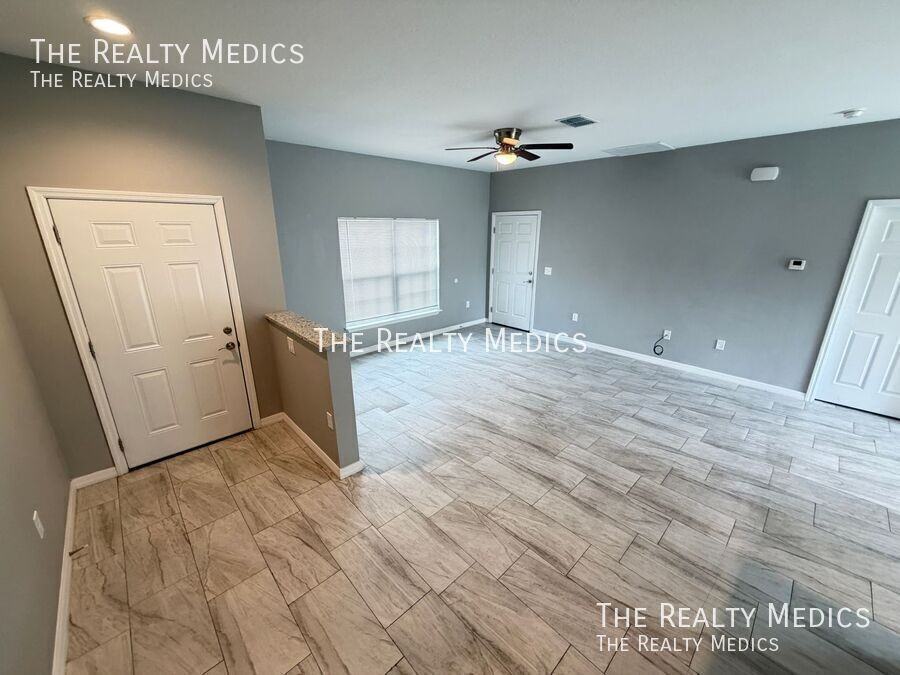 494 Harrison St Sw - Photo 3 of 34