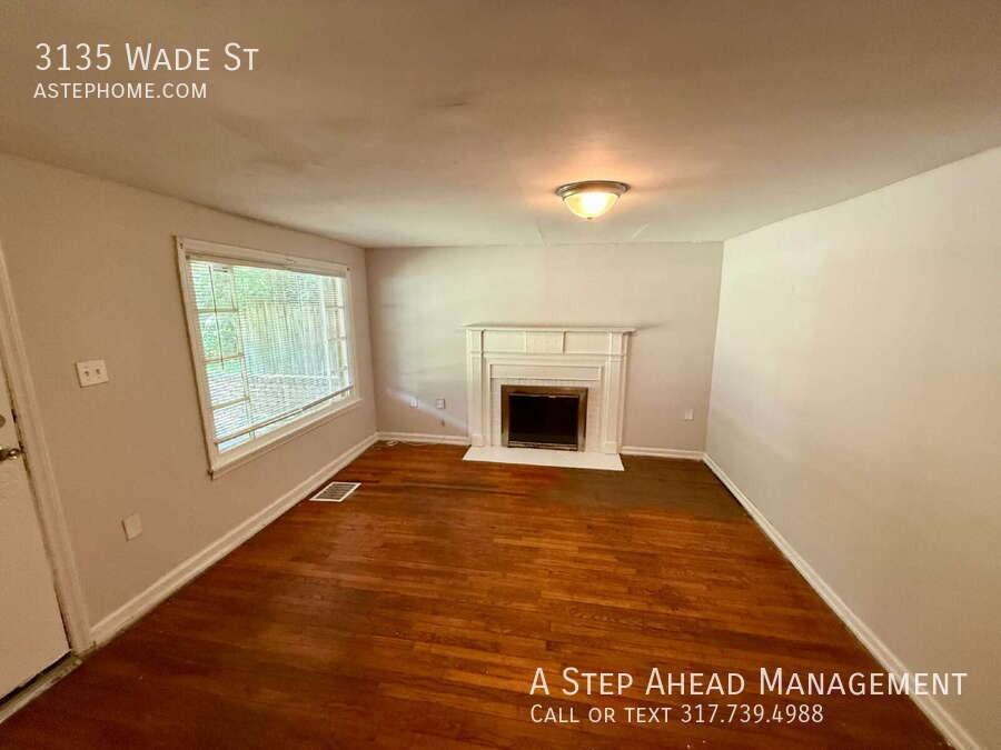 3135 Wade St - Photo 6 of 24