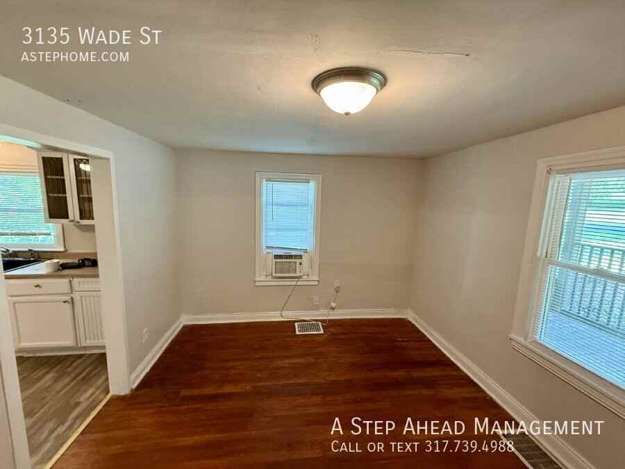 3135 Wade St - Photo 7 of 24