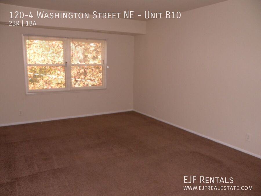120-4 Washington St Ne #B10 - Photo 3 of 5