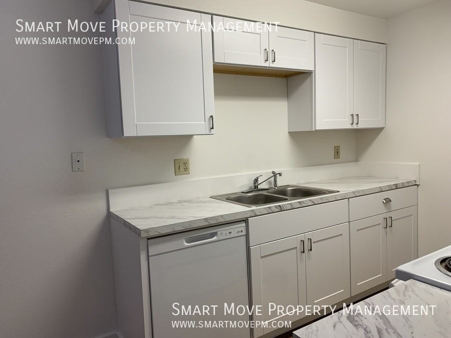 2553 W Targee St - Photo 7 of 18