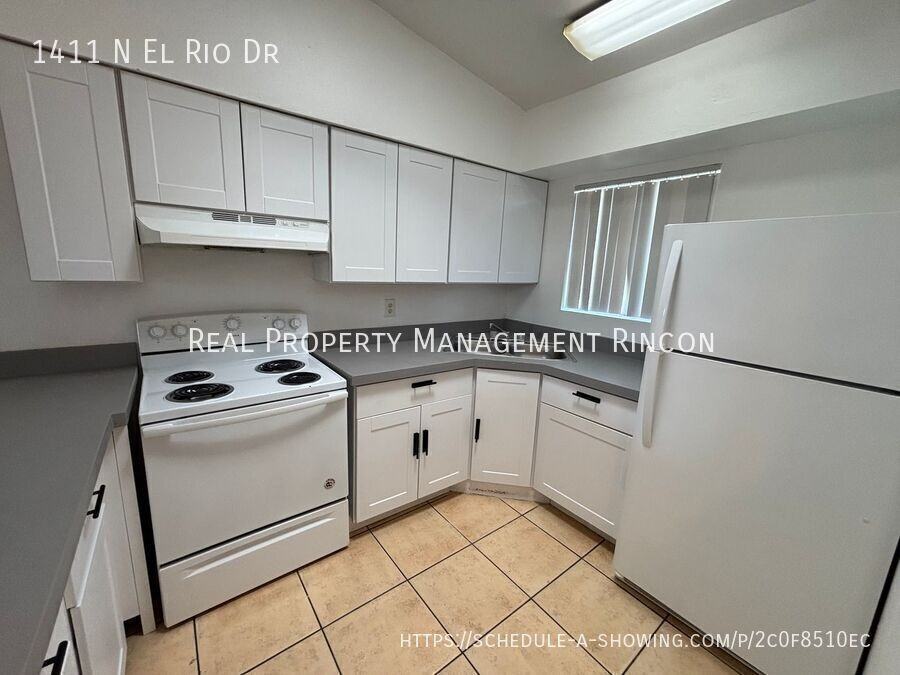 1411 N El Rio Dr - Photo 2 of 11