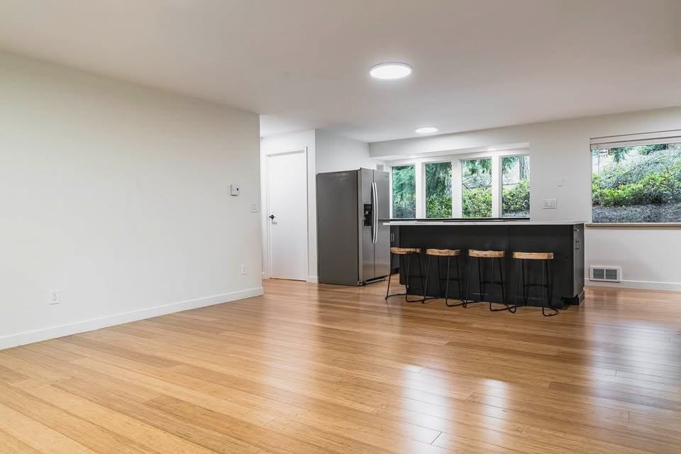 860 Hyak Way - Photo 7 of 13