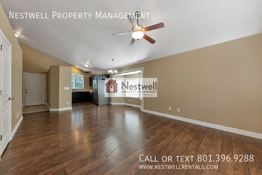 11734 S Bubbling Brook Ln - Photo 5 of 30