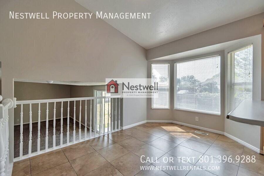 4556 S Wormwood Dr - Photo 6 of 19