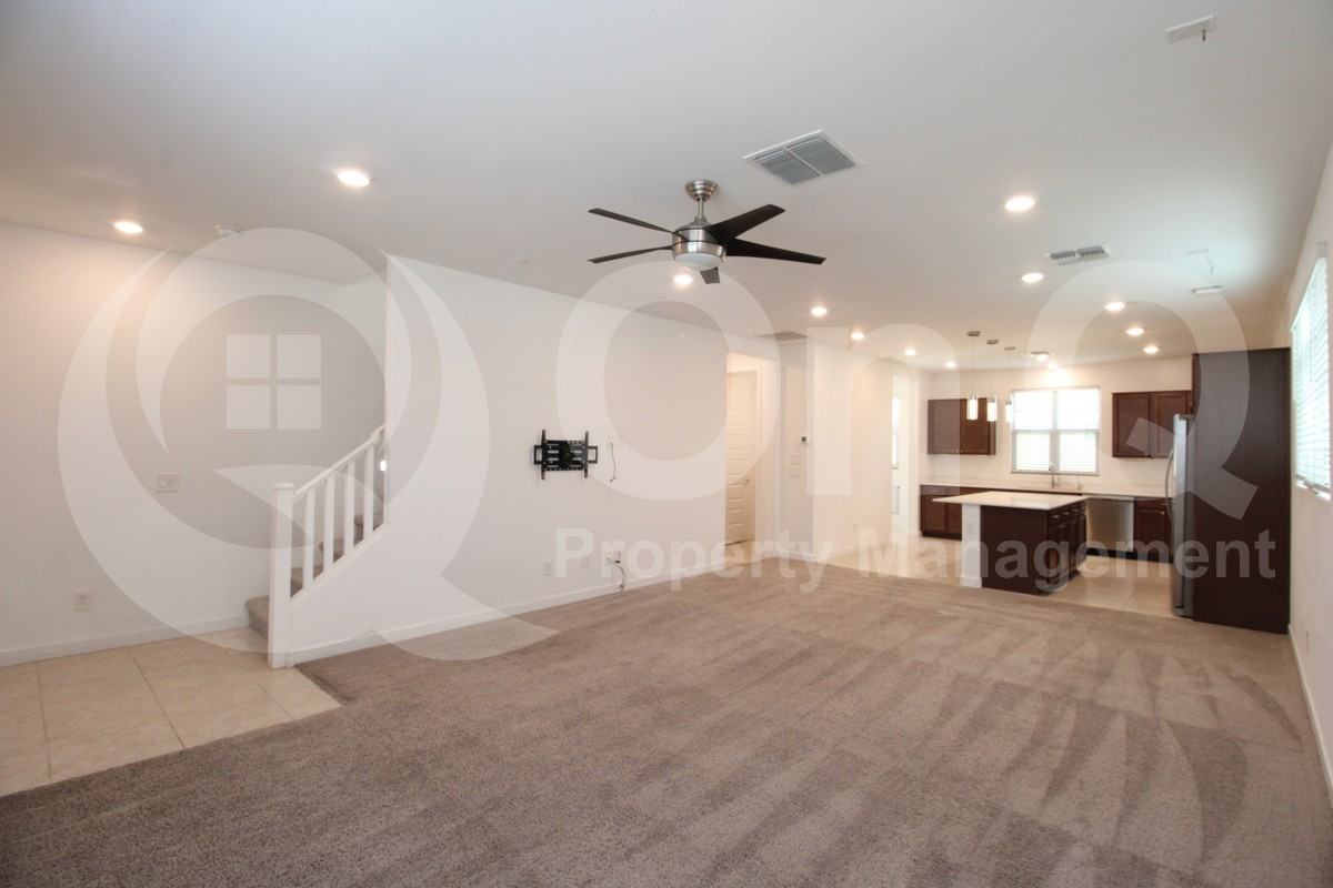 1158 E Sabino Dr - Photo 6 of 25
