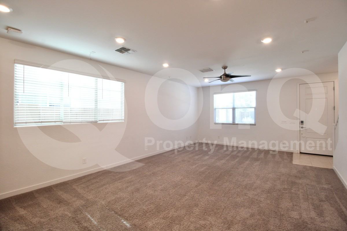 1158 E Sabino Dr - Photo 7 of 25