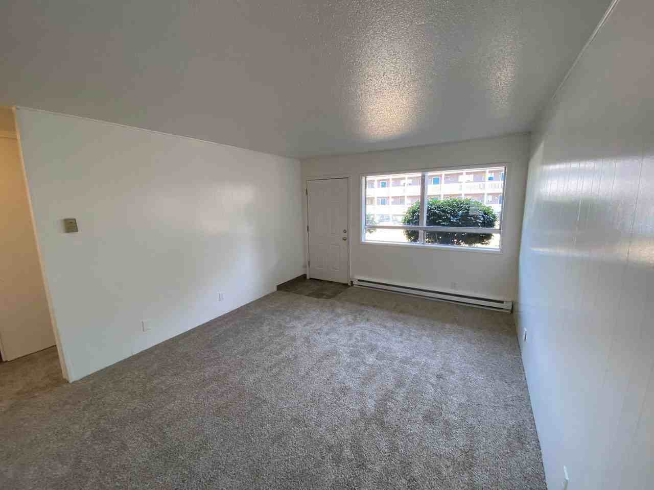 550 Sw Levens St #21 - Photo 3 of 9