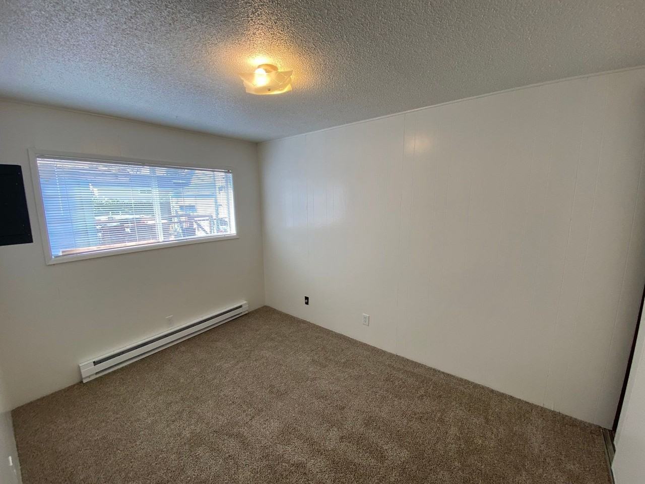 550 Sw Levens St #21 - Photo 7 of 9