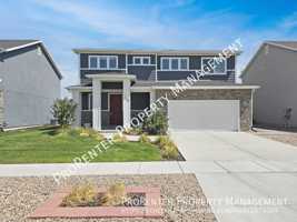 featured image of 1152 W Beacon Way