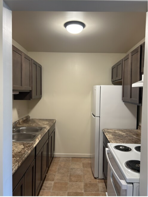 435 S Lincoln Ave #AG - Photo 2 of 8