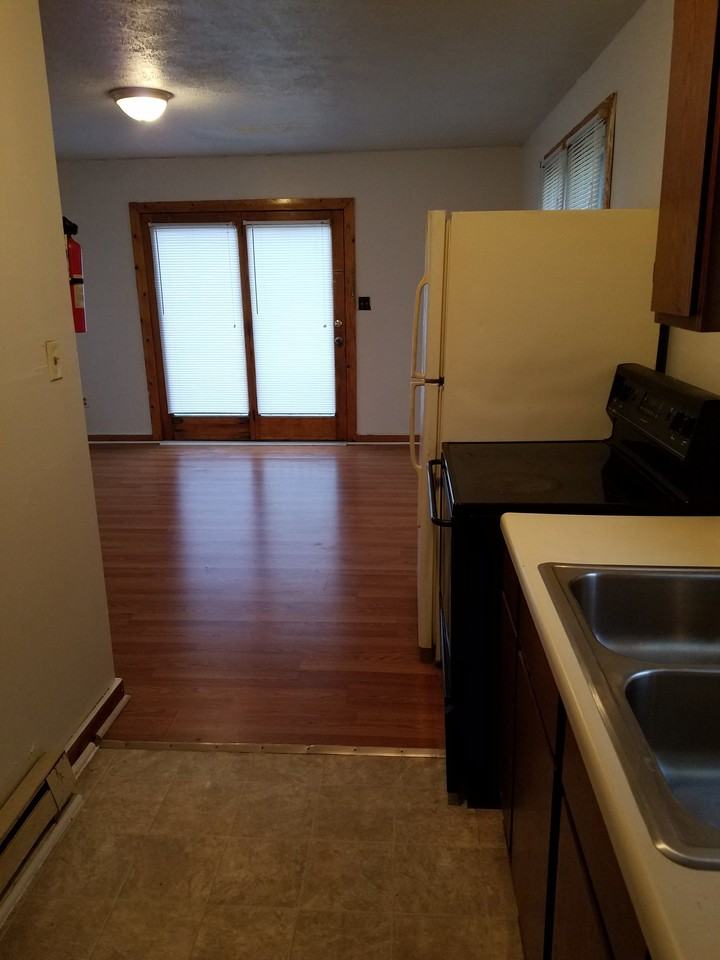 211 Gussie Ave #B - Photo 5 of 7
