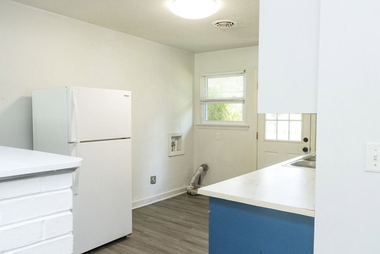 2182 Dugan St - Photo 6 of 14