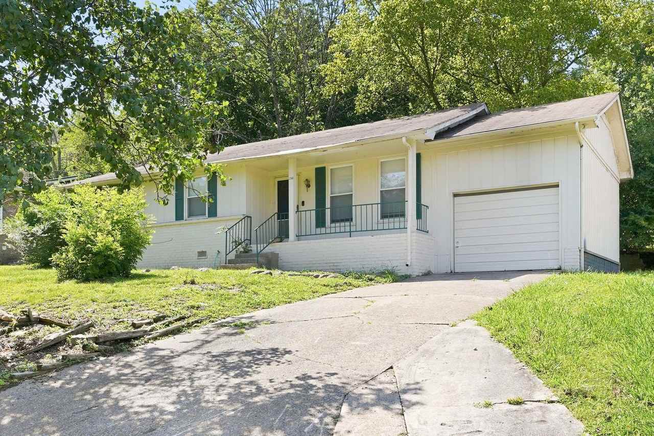 3260 Niagara Dr - Photo 2 of 26